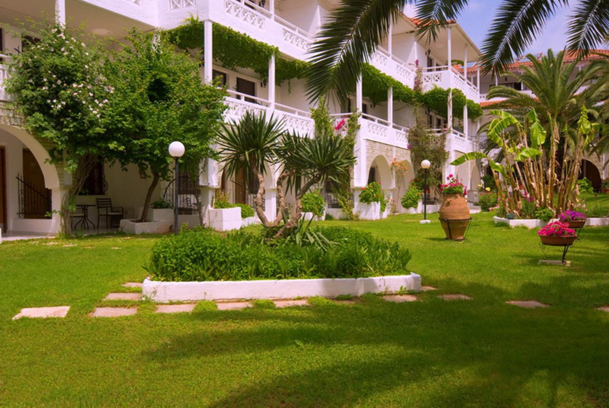 Porfi Beach Hotel Nikiti  Dış mekan fotoğraf