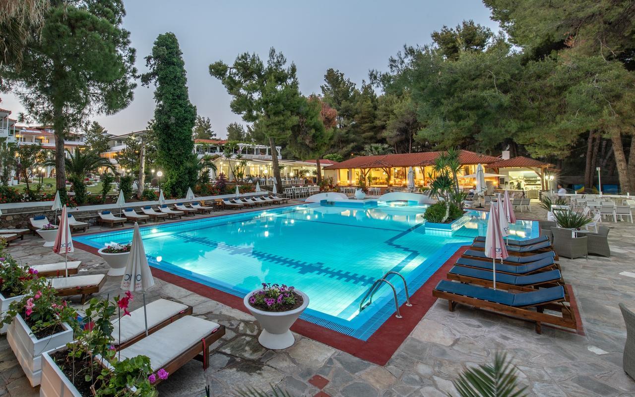 Porfi Beach Hotel Nikiti  Dış mekan fotoğraf