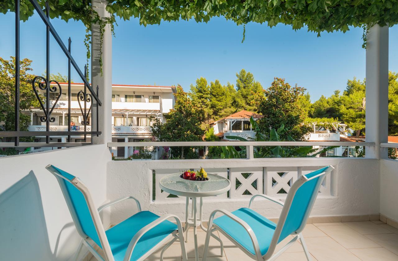 Porfi Beach Hotel Nikiti  Dış mekan fotoğraf
